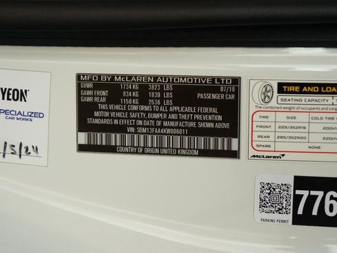 Used 2019 McLaren 570S Spider image 32