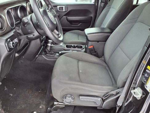 Used 2021 Jeep Wrangler Unlimited Sport image 10