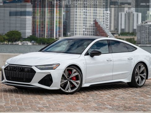 Used 2021 Audi RS 7 Sportback w/ Black Optic Package image 11