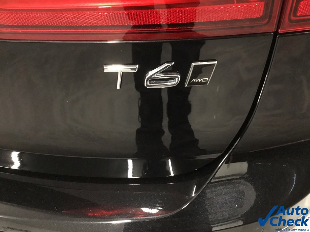 Used 2020 Volvo V90 T6 Cross Country AWD/4WD image 16