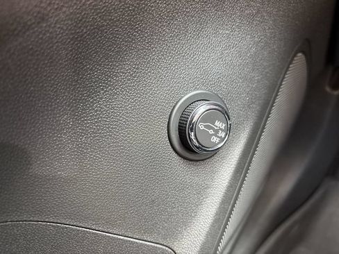 Used 2021 Buick Envision Essence w/ Sport Touring Package FWD image 68