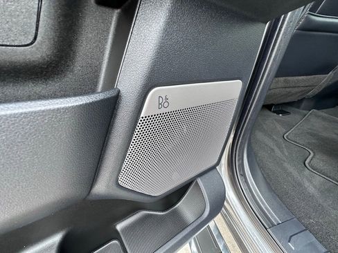 Used 2025 Ford F250 Lariat w/ Chrome Package image 17