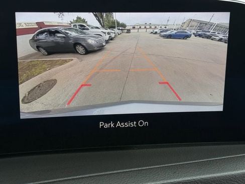 Used 2024 Cadillac XT4 Premium Luxury FWD image 18