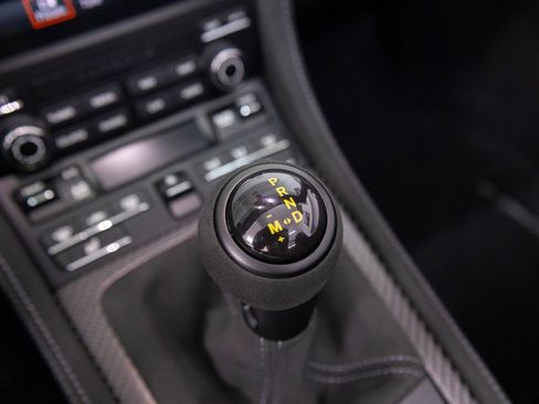 Certified 2025 Porsche 718 Boxster Spyder RS RWD image 28