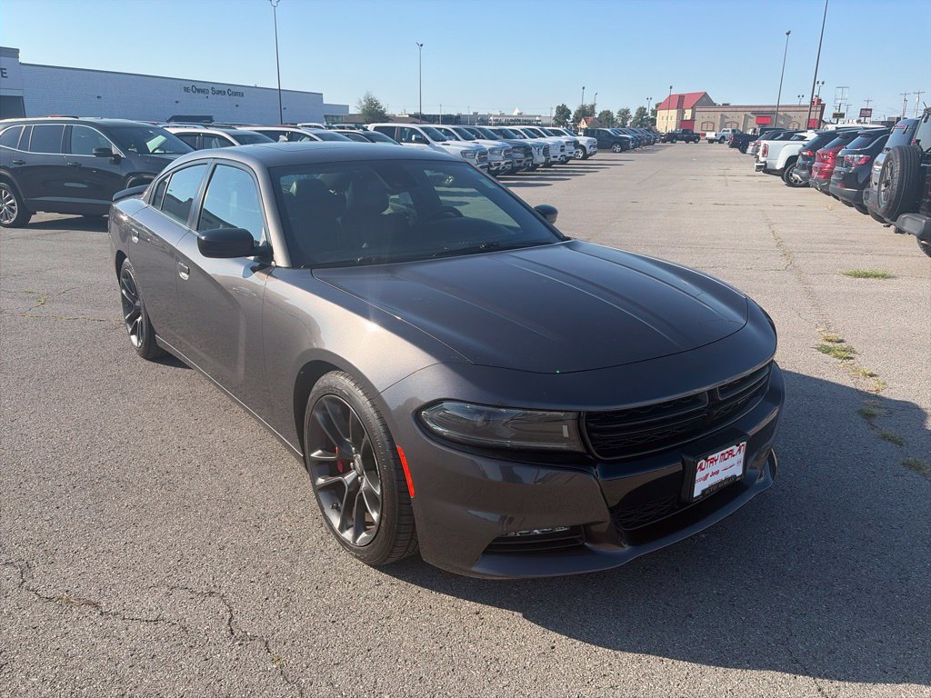 Used 2023 Dodge Charger SXT w/ Plus Group RWD image 8