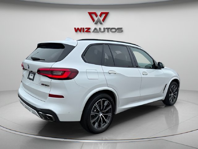 Used 2021 BMW X5 M50i AWD/4WD image 5