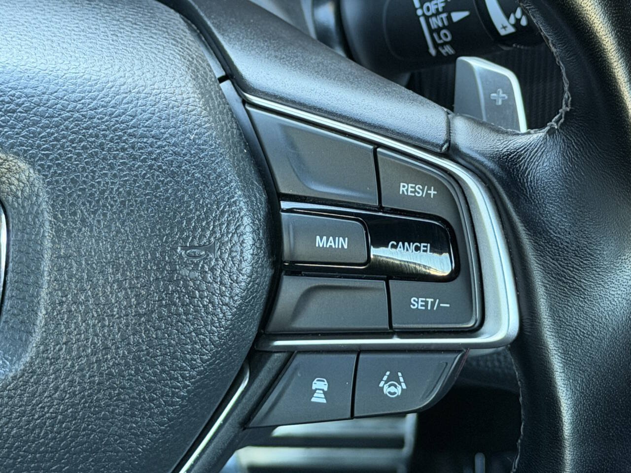 Used 2020 Honda Accord Sport image 25