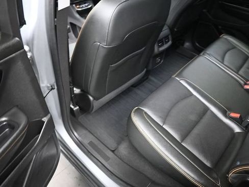 Used 2024 GMC Terrain AT4 AWD/4WD image 16