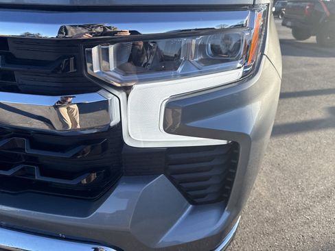 New 2026 Chevrolet Silverado 1500 LT w/ Z71 Off-Road Package image 9