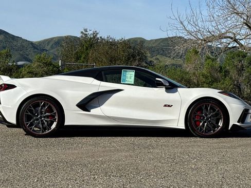 Certified 2023 Chevrolet Corvette Stingray w/ Z51 Performance Package image 3