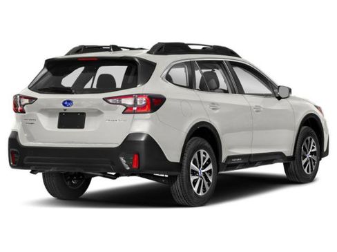 Used 2021 Subaru Outback AWD/4WD image 2
