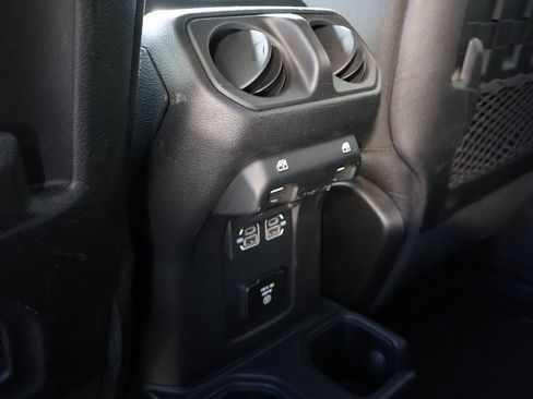 Used 2021 Jeep Gladiator Mojave image 26