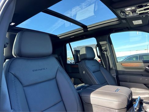 New 2026 GMC Yukon Denali w/ Advanced Technology Package image 5