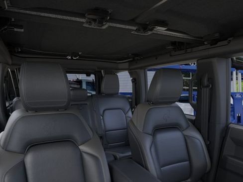New 2026 Ford Bronco Outer Banks w/ Sasquatch Package AWD/4WD image 14