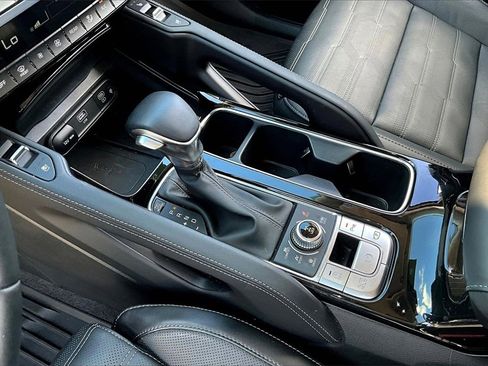 Certified 2025 Kia Telluride SX Prestige image 14