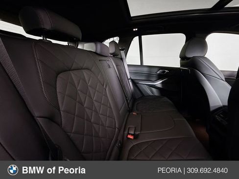 Used 2024 BMW X5 xDrive40i w/ Premium Package image 28