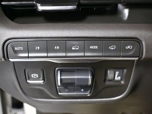 Used 2021 Cadillac Escalade Sport w/ Driver Assist Tech Package image 22