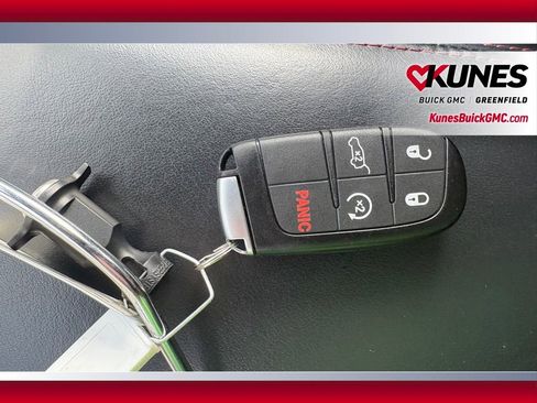 Used 2024 Dodge Durango GT image 31