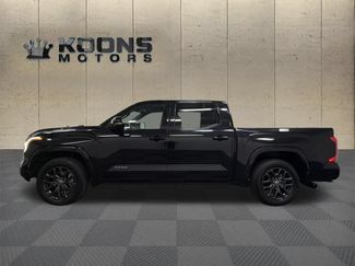 Used 2023 Toyota Tundra Platinum w/ Advanced Package AWD/4WD video 4