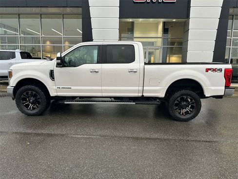 Used 2018 Ford F350 Lariat w/ Lariat Ultimate Package image 2