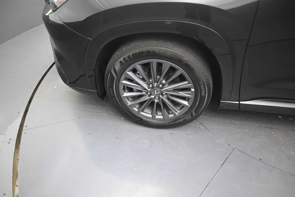 Used 2025 Lexus TX 350 FWD image 9
