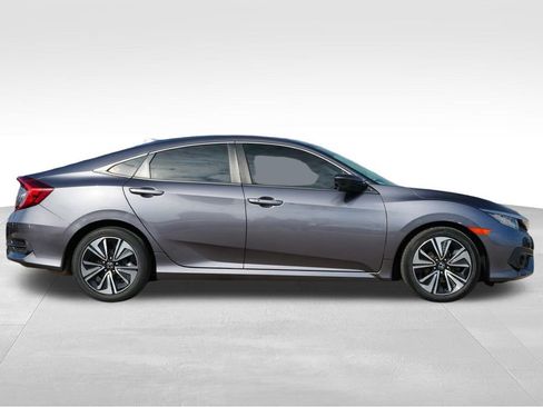 Used 2017 Honda Civic EX-T image 8