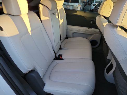 Certified 2025 Hyundai Ioniq 5 Limited image 23