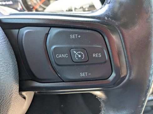 Used 2020 Jeep Wrangler Unlimited Sport S AWD/4WD image 17