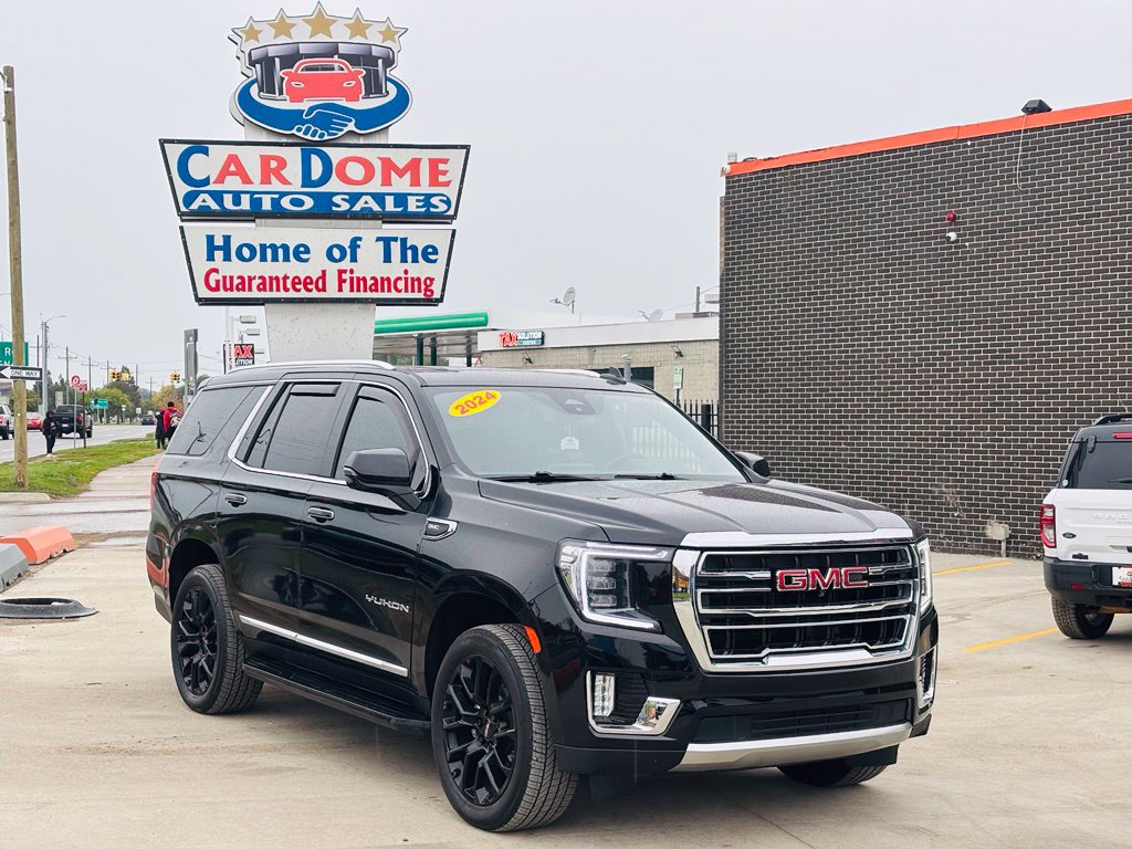 Used 2024 GMC Yukon SLT w/ SLT Luxury Package AWD/4WD image 1