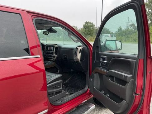 Used 2018 GMC Sierra 1500 Denali AWD/4WD image 17