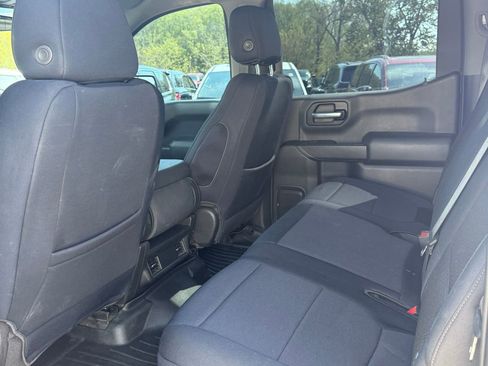 Used 2021 Chevrolet Silverado 1500 Custom w/ LPO, Dark Essentials Package AWD/4WD image 19