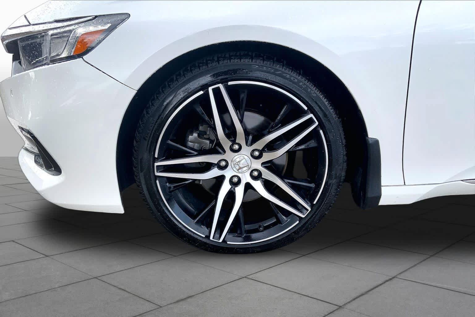 Used 2022 Honda Accord Touring image 10