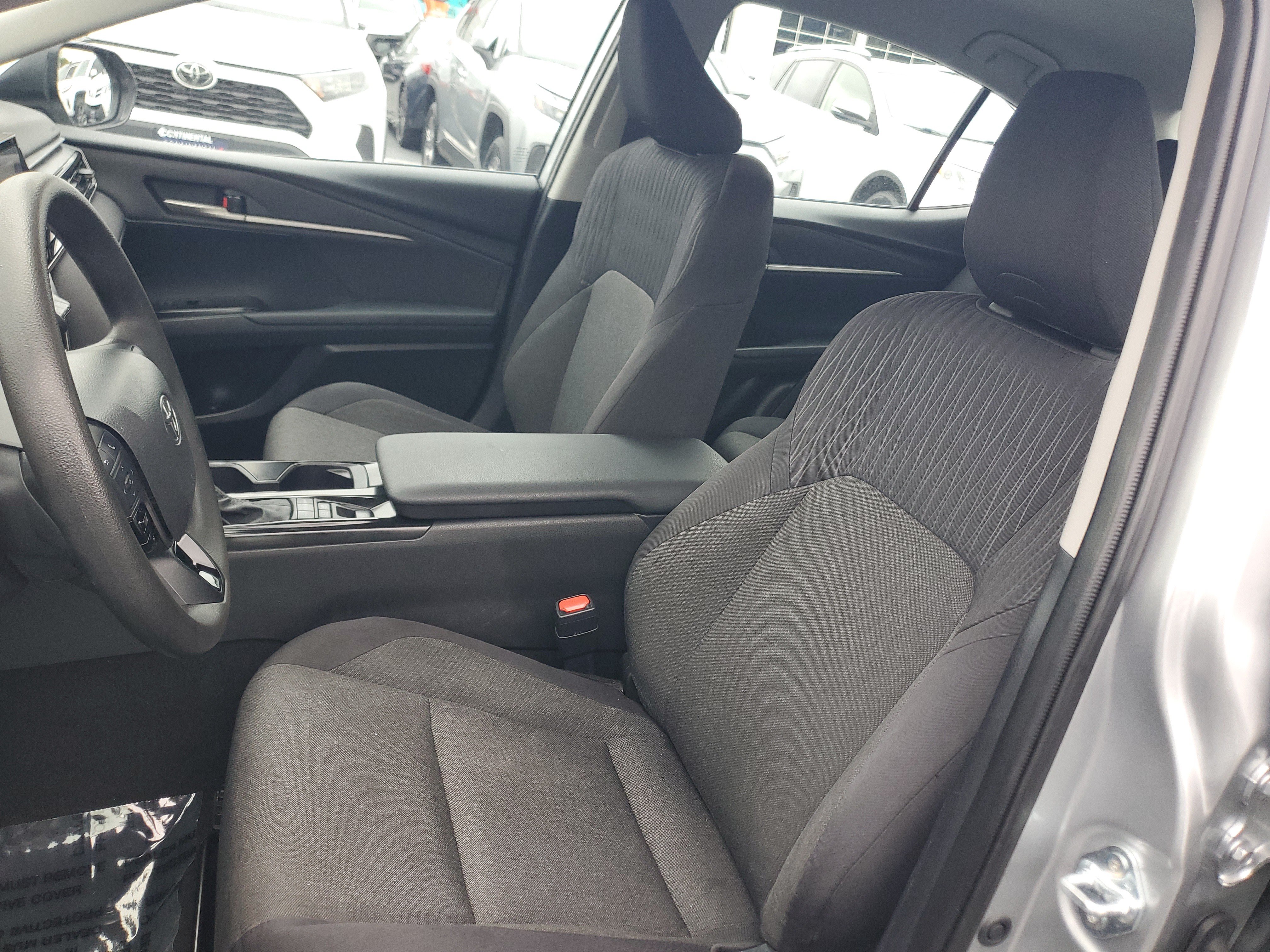 Certified 2025 Toyota Camry LE FWD image 17