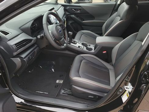 New 2025 Subaru Crosstrek 2.5i Limited w/ Crosstrek Mirror Package image 9