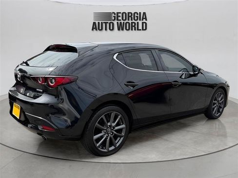 Used 2022 MAZDA MAZDA3 s FWD image 13