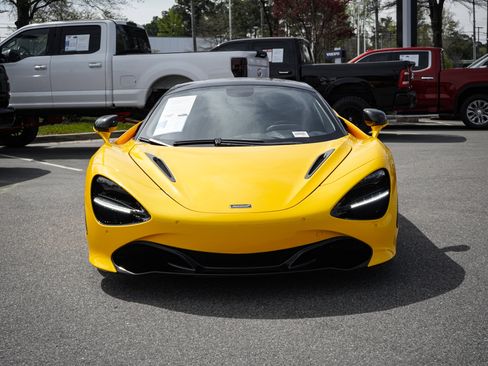 Used 2021 McLaren 720S Luxury image 5