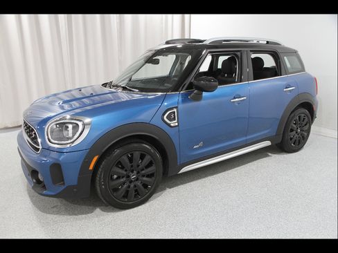 Certified 2024 MINI Cooper Countryman S AWD/4WD image 3