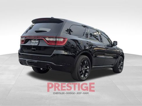 Used 2022 Dodge Durango R/T w/ Blacktop Package image 8