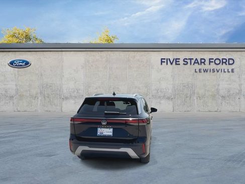 Used 2025 Volkswagen Tiguan S FWD image 7