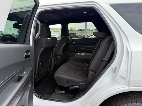 Used 2024 Dodge Durango GT AWD/4WD image 13
