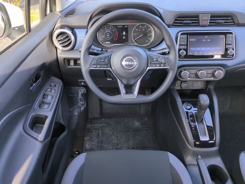 New 2025 Nissan Versa SV w/ Trunk Package FWD image 15
