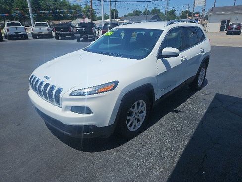 Used 2014 Jeep Cherokee Latitude FWD image 5