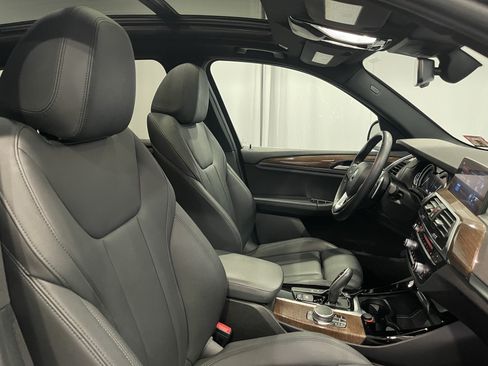 Used 2019 BMW X3 xDrive30i w/ Premium Package AWD/4WD image 15