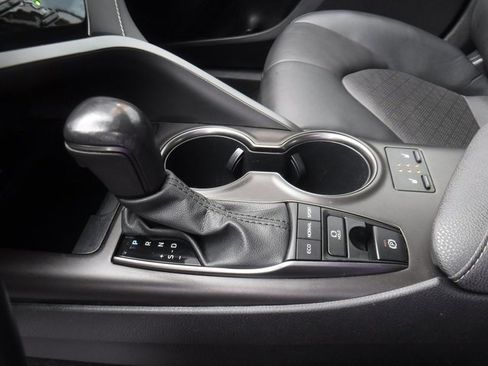 Used 2023 Toyota Camry XSE image 21