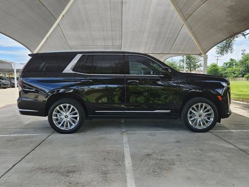 Used 2024 Cadillac Escalade Premium Luxury w/ Performance Package AWD/4WD image 5