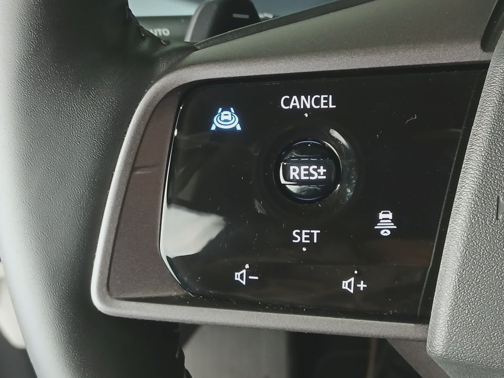 Certified 2025 Nissan Murano SL w/ Cargo Package AWD/4WD image 28