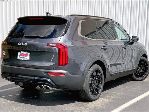 Used 2022 Kia Telluride EX w/ EX Premium Package AWD/4WD image 10