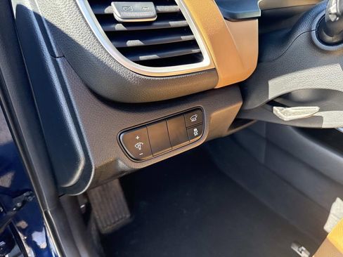 Used 2024 Kia Seltos SX w/ SX Sunroof Package image 22