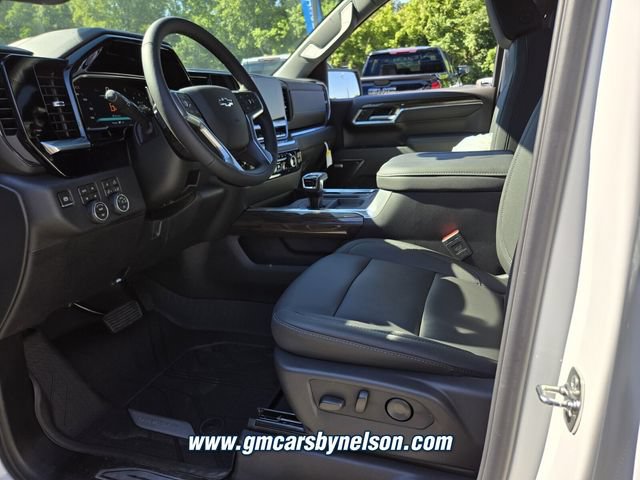 New 2026 Chevrolet Silverado 1500 RST w/ RST All Star Premium Package AWD/4WD image 7