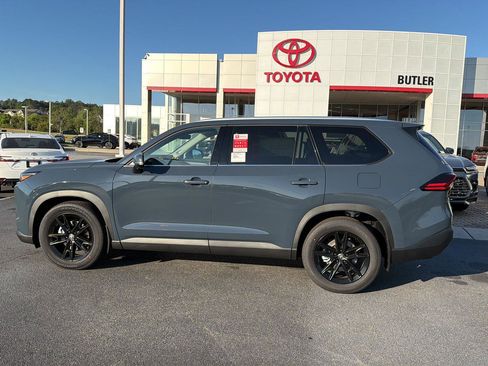 New 2026 Toyota Grand Highlander Limited image 3